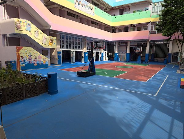 平日是學生上課之校園，周末搖身一變，成為社區遊戲基地，歡迎大小街坊於11月23日前來寶血會培靈學校親身體驗。