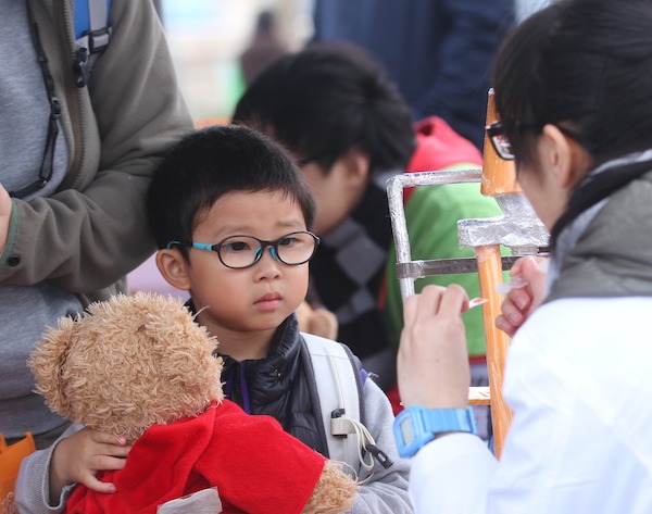 孩子的近視問題、眼睛過敏、斜視等，都有治療方案嗎？