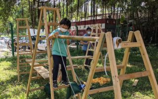 自由利用高矮木梯和橋板，配合繩索、活索帶等工具，創建個人的障礙陣或平衡道。