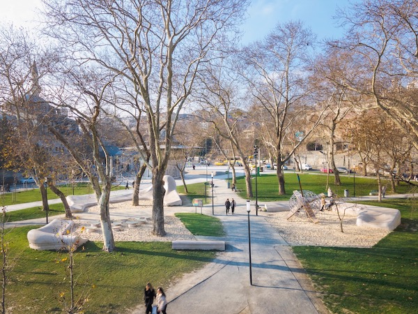 EXPERTS behind these signature projects!】 Tophane Park Playground in Istanbul by Mr Elger Blitz, is a vibrant and inclusive playscape that won the ArchDaily Best New Public Landscape Award (2023) for its bold design and community impact.