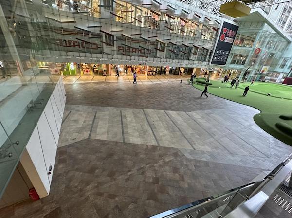 日期：2025年11月1日（星期六） 關注月閉幕禮時間：下午1時30分至下午3時 遊戲時間：下午3時30分至6時30分 地點：樂富廣場A區1/F休憩空間（美食坊對出）