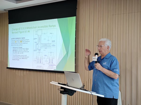 同期舉行的Seminar of ASTM Standard Updates in 2025中，講者Mr Kenneth S. Kutska向業內人士細談更新的遊樂環境標準ASTM F1487-25。