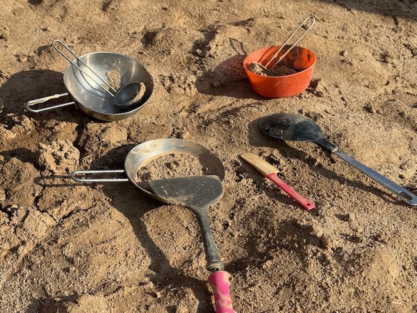 你的小朋友喜歡玩家居煮飯仔，還是餐廳煮飯仔遊戲呢？