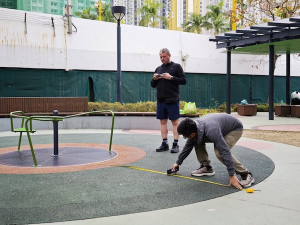In RPII Level 3 Course, Trainer Mr David Yearly offered participants a thorough understanding of all current applicable standards that apply to outdoor play facilities, includes the use zone.