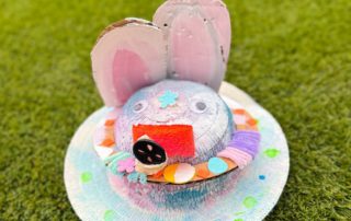 在夢想無界二份一遊樂場玩出「帽」與倫比的復活假期！