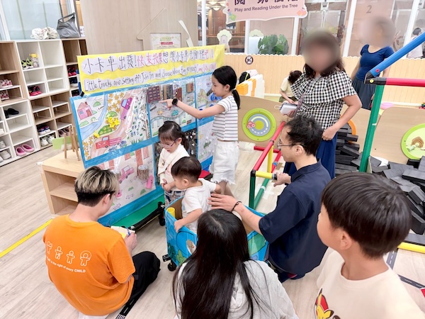 場景投票於館內舉行，歡迎每一位參加者前來，為你的心水選擇貼上神聖貼紙。