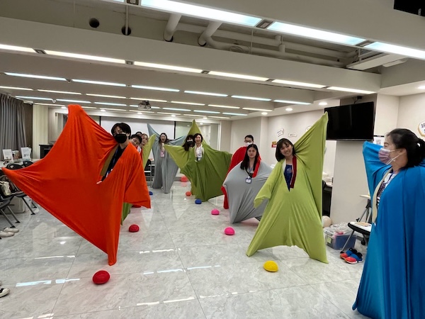 從親身體驗，工作坊帶領學員理解何謂本體覺。
